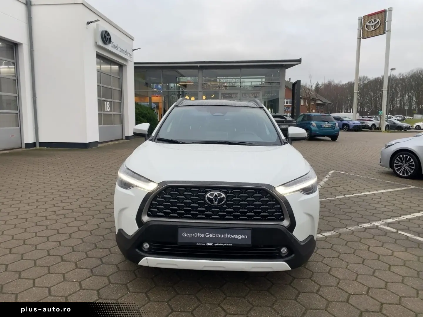 TOYOTA Corolla Cross 2.0 Hybrid Lounge JBL KAMERA SHZ L