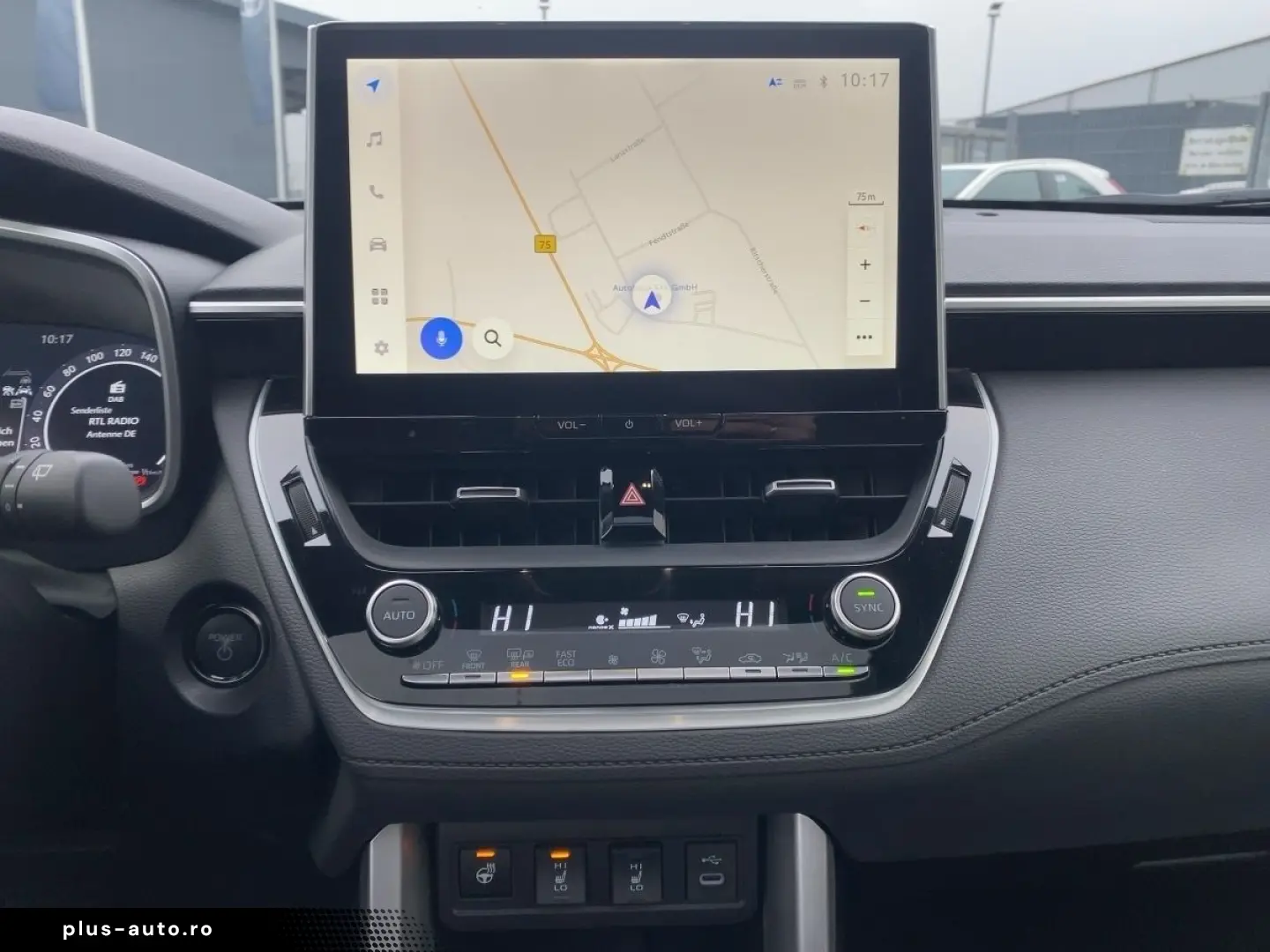 TOYOTA Corolla Cross 2.0 Hybrid Lounge JBL KAMERA SHZ L