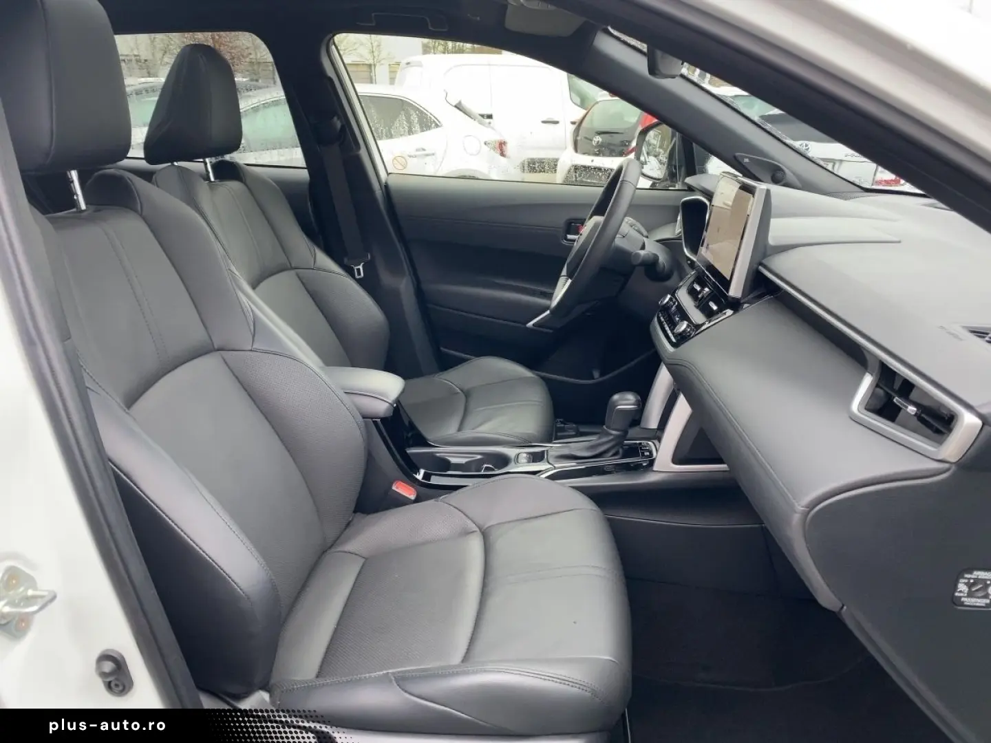 TOYOTA Corolla Cross 2.0 Hybrid Lounge JBL KAMERA SHZ L