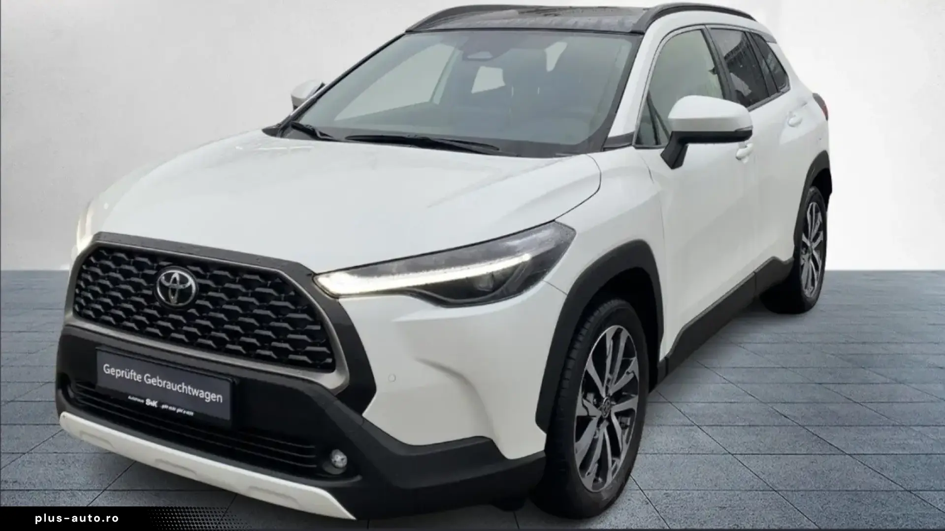 TOYOTA Corolla Cross 2.0 Hybrid Lounge JBL KAMERA SHZ L