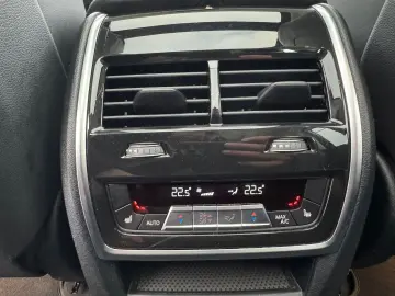 BMW X7 xDrive40d SkyLounge 360