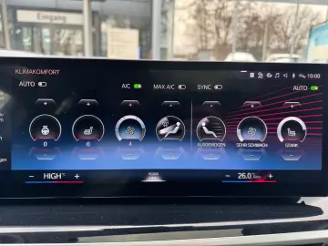 BMW X7 xDrive40d SkyLounge 360