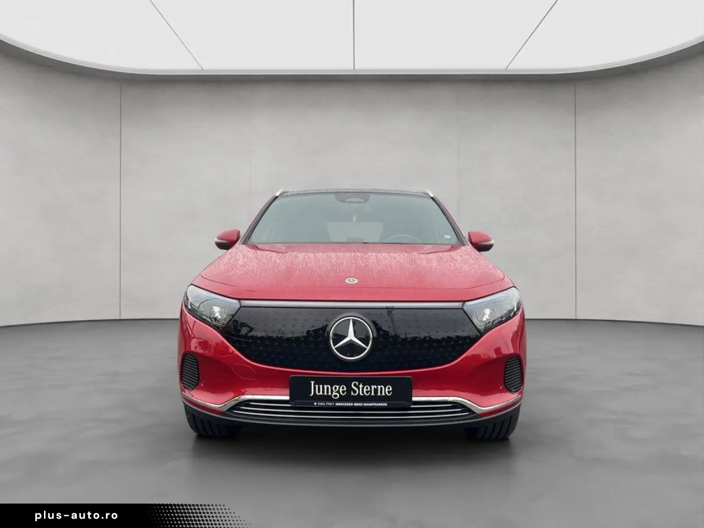 MERCEDES-BENZ EQA 300 4Matic Progressive Advanced Pano Smart