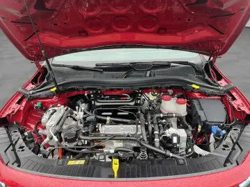 MERCEDES-BENZ EQA 300 4Matic Progressive Advanced Pano Smart