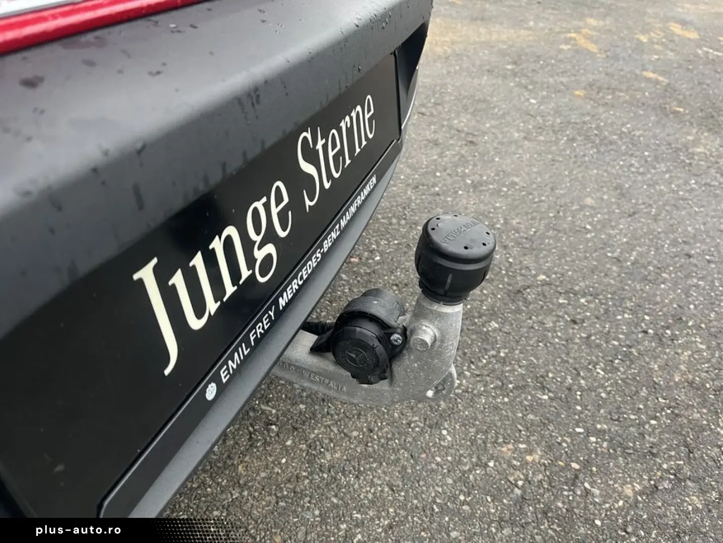 MERCEDES-BENZ EQA 300 4Matic Progressive Advanced Pano Smart