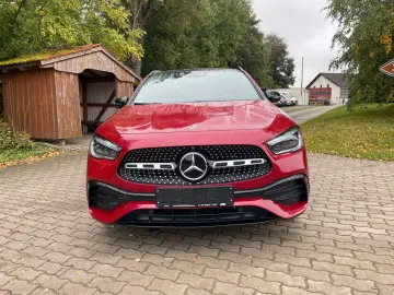 MERCEDES-BENZ GLA 220 d 4Matic AMG Line mit GARANTIE&hellip;