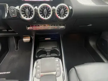 MERCEDES-BENZ GLA 220 d 4Matic AMG Line mit GARANTIE&hellip;