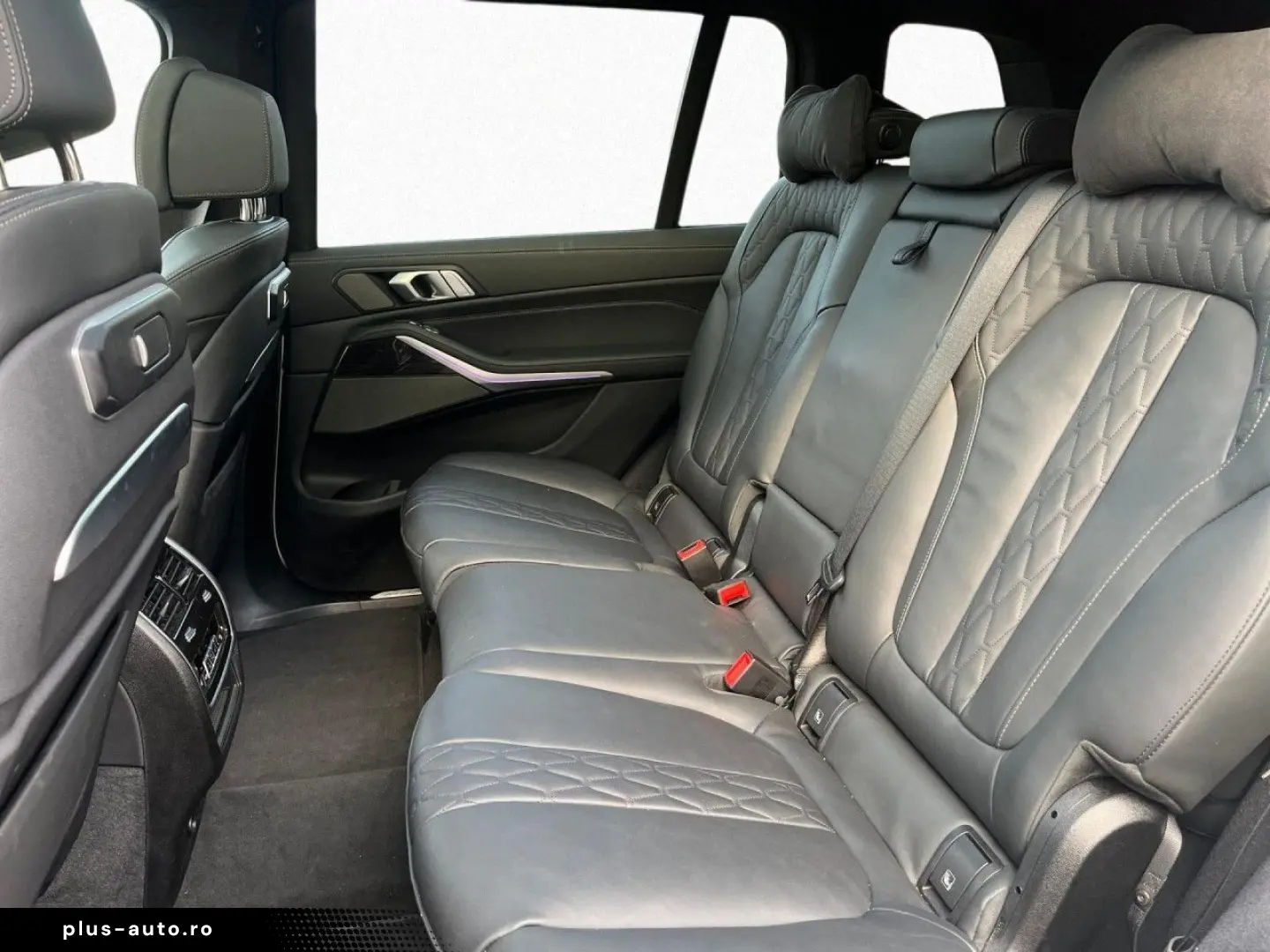 BMW X7 xDr40i MSPORT SkyLounge Massage Ventilation SoftClose