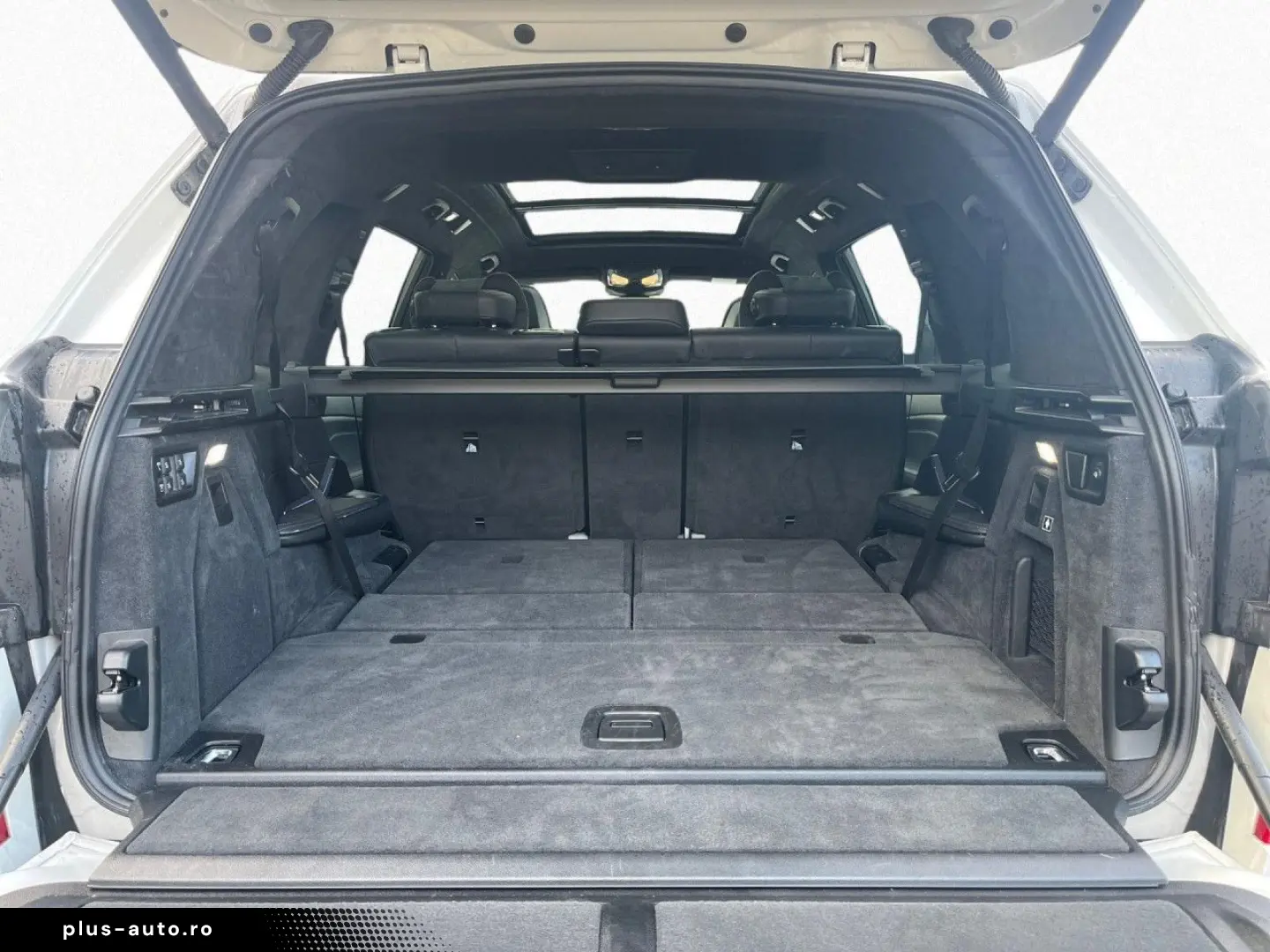 BMW X7 xDr40i MSPORT SkyLounge Massage Ventilation SoftClose