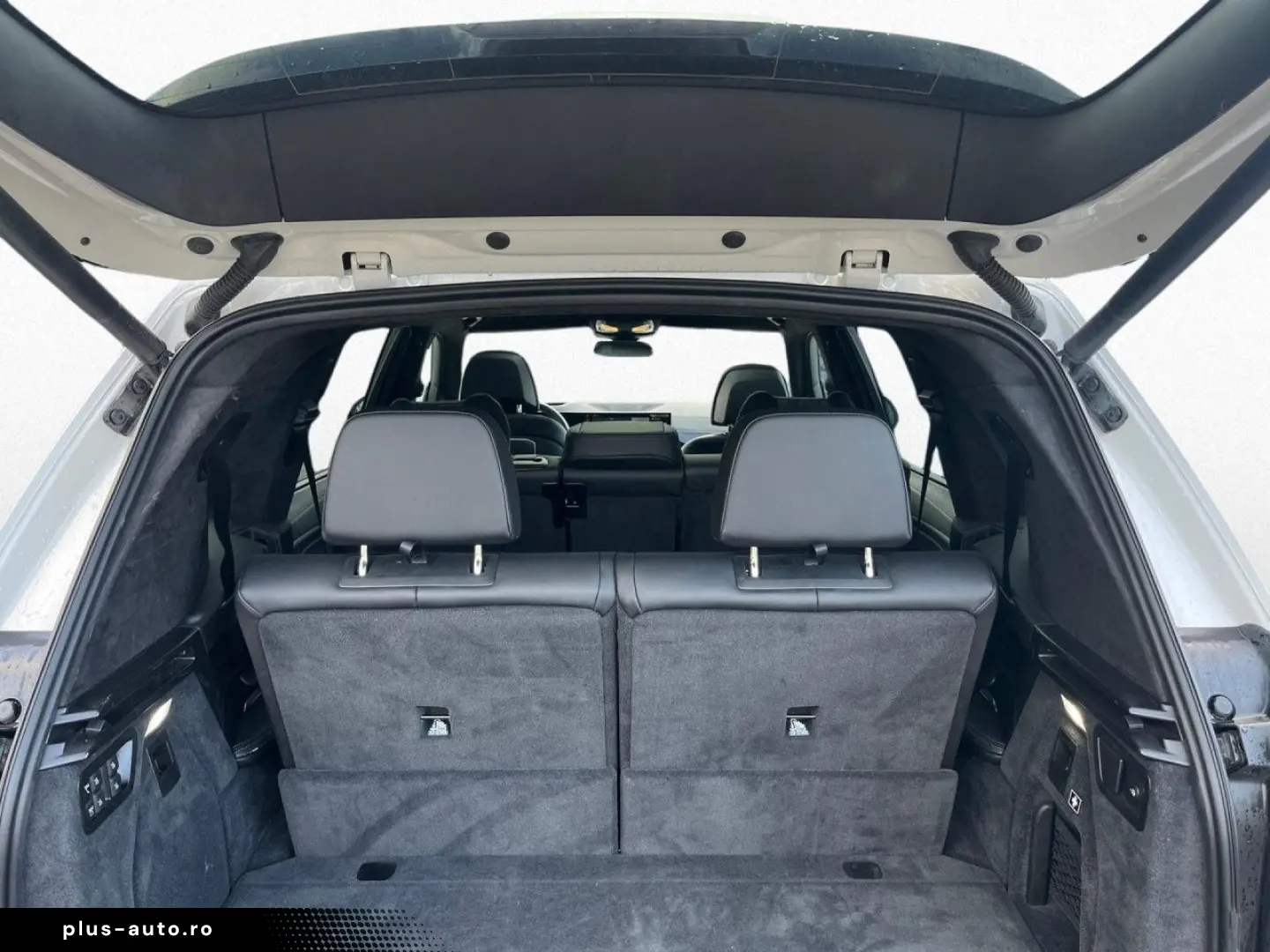 BMW X7 xDr40i MSPORT SkyLounge Massage Ventilation SoftClose