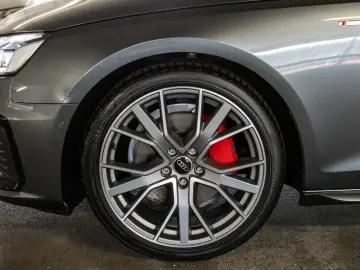 AUDI A4 Lim 40 TFSI quattro S line Matrix virtCo B&O