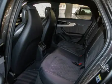 AUDI A4 Lim 40 TFSI quattro S line Matrix virtCo B&O