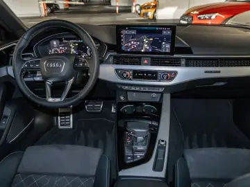 AUDI A4 Lim 40 TFSI quattro S line Matrix virtCo B&O