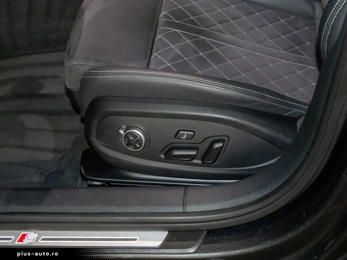 AUDI A4 Lim 40 TFSI quattro S line Matrix virtCo B&O