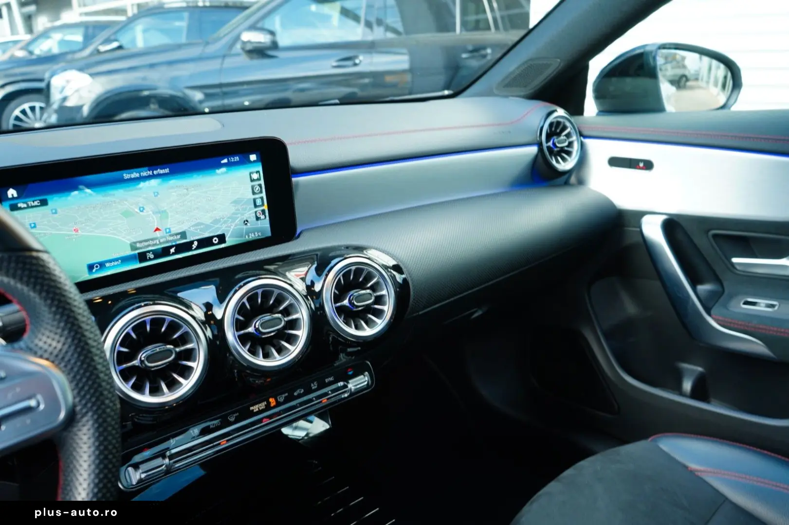 MERCEDES-BENZ CLA 220d 4M AMG 9G LED PANO MMRY BURM 19