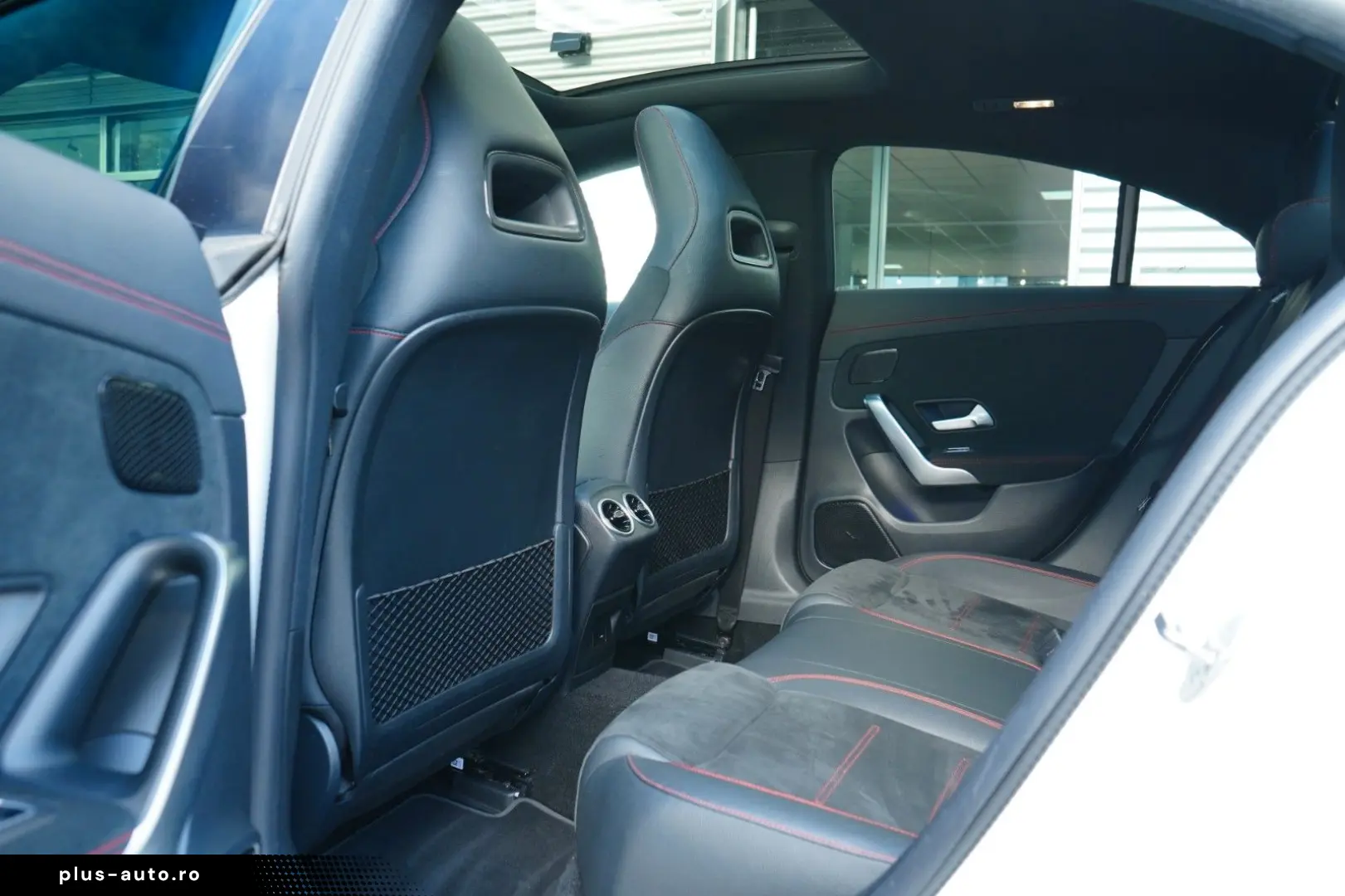 MERCEDES-BENZ CLA 220d 4M AMG 9G LED PANO MMRY BURM 19