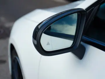 MERCEDES-BENZ CLA 220d 4M AMG 9G LED PANO MMRY BURM 19