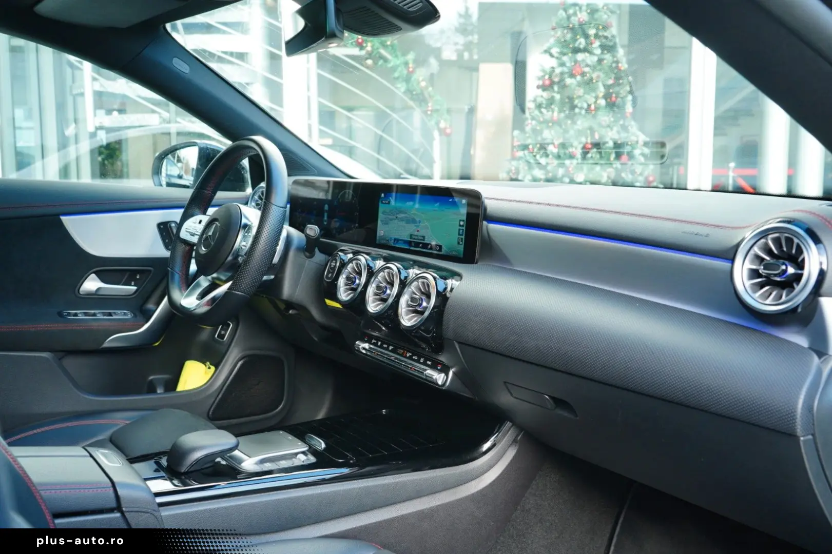 MERCEDES-BENZ CLA 220d 4M AMG 9G LED PANO MMRY BURM 19