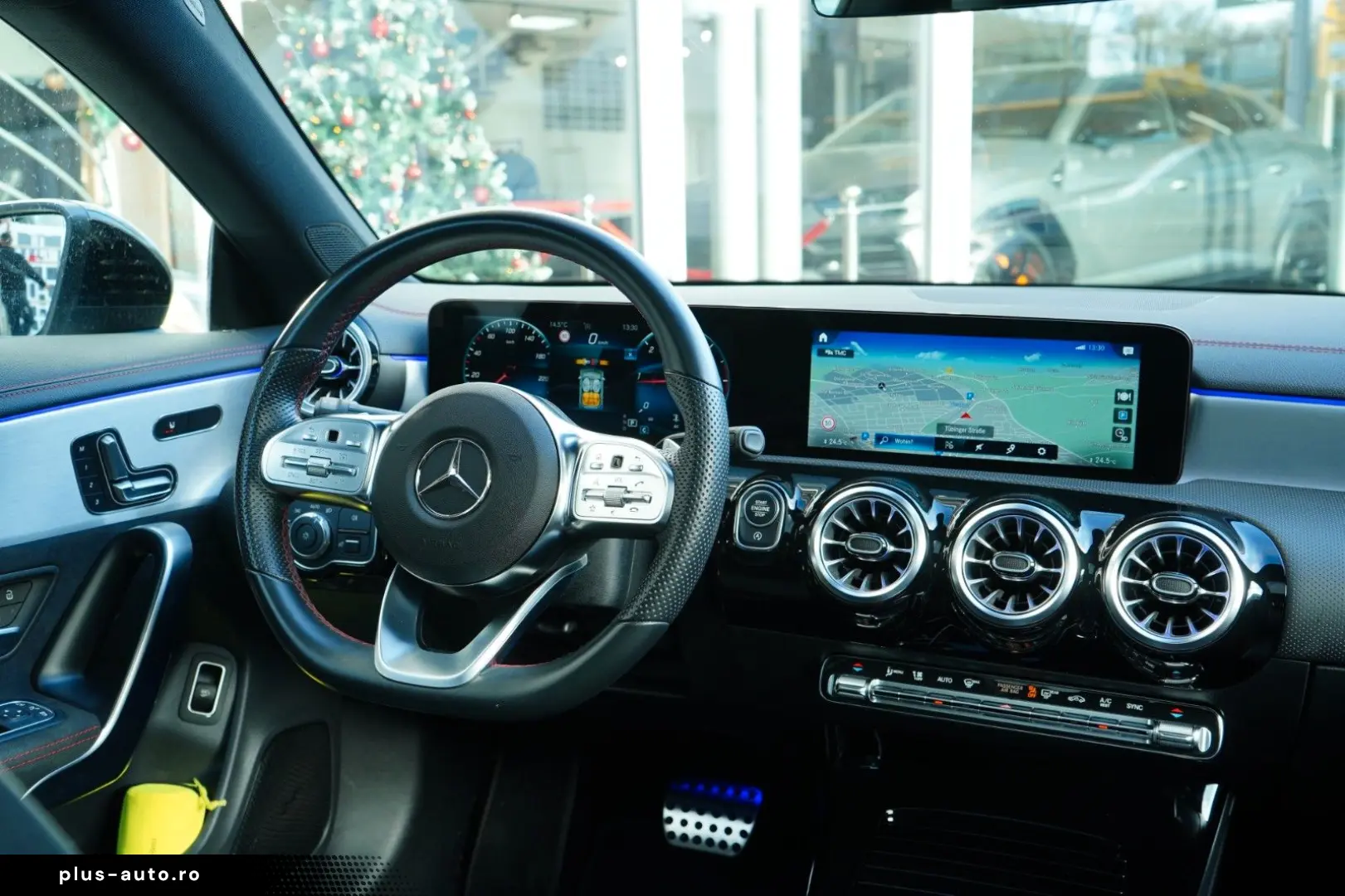 MERCEDES-BENZ CLA 220d 4M AMG 9G LED PANO MMRY BURM 19