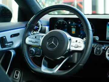 MERCEDES-BENZ CLA 220d 4M AMG 9G LED PANO MMRY BURM 19