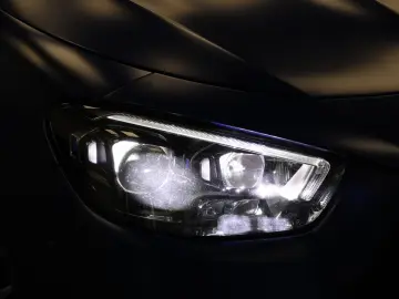 MERCEDES-BENZ E63 S AMG 4Matic  HEADUP PANO 360  BURMESTER