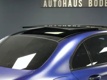 MERCEDES-BENZ E63 S AMG 4Matic  HEADUP PANO 360  BURMESTER