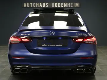 MERCEDES-BENZ E63 S AMG 4Matic  HEADUP PANO 360  BURMESTER