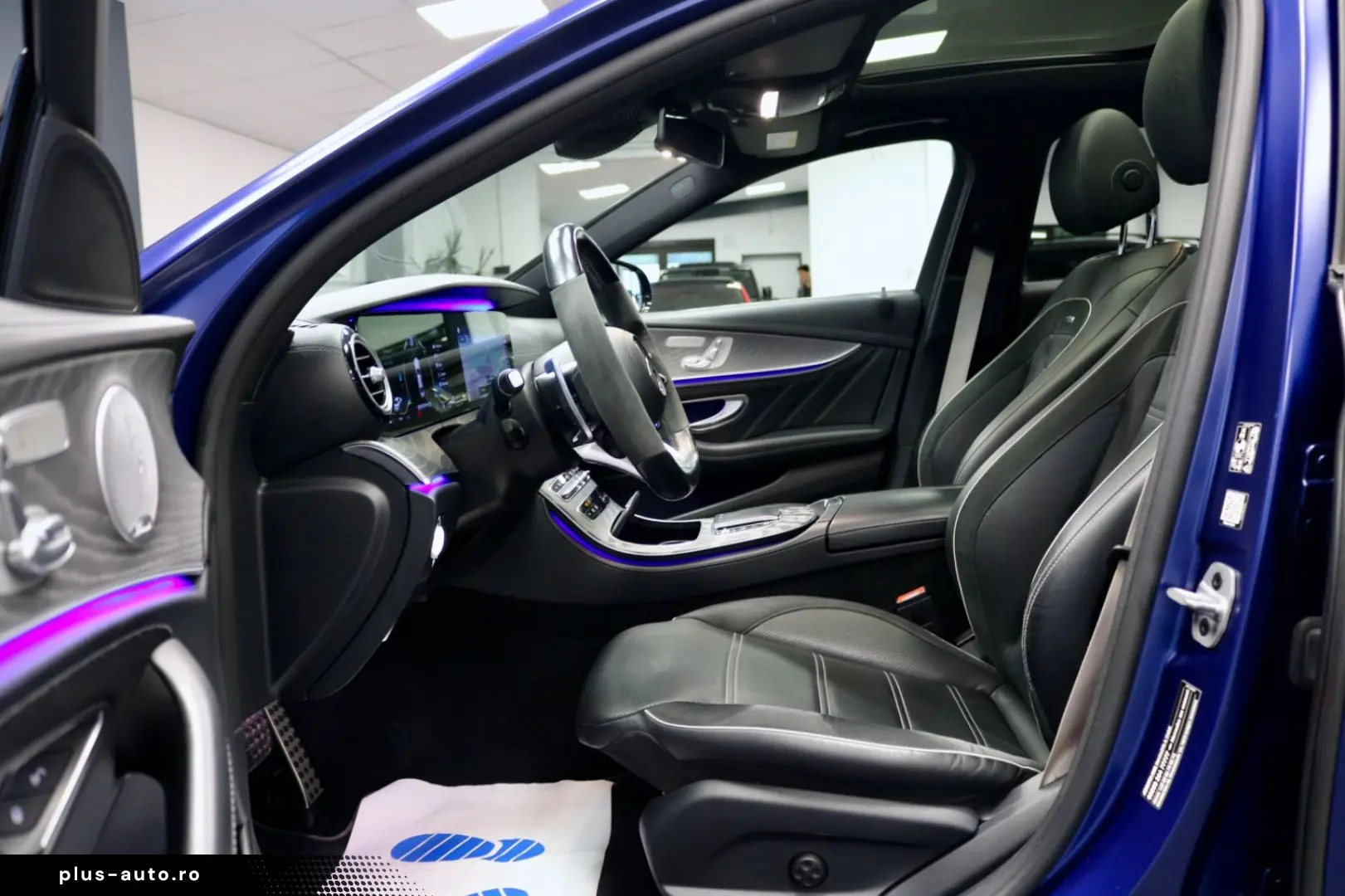 MERCEDES-BENZ E63 S AMG 4Matic  HEADUP PANO 360  BURMESTER