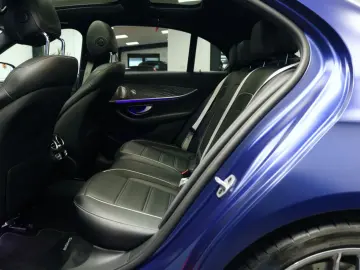 MERCEDES-BENZ E63 S AMG 4Matic  HEADUP PANO 360  BURMESTER