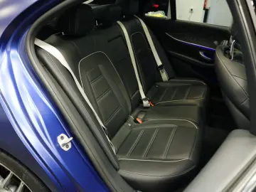 MERCEDES-BENZ E63 S AMG 4Matic  HEADUP PANO 360  BURMESTER