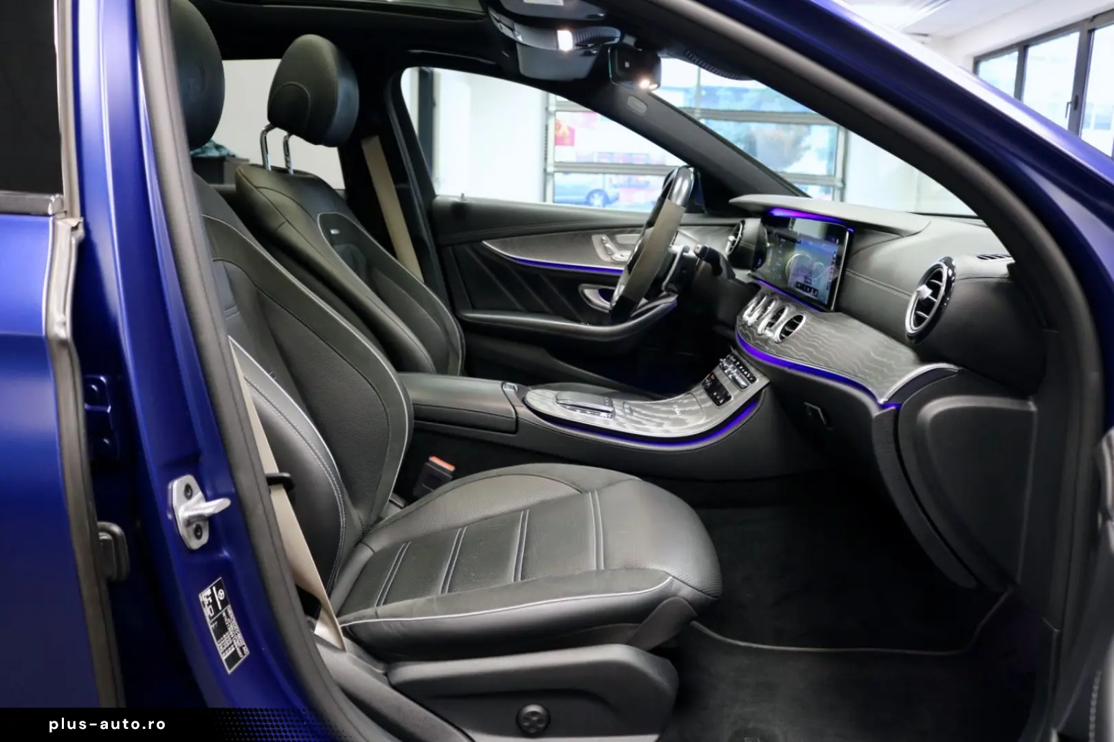 MERCEDES-BENZ E63 S AMG 4Matic  HEADUP PANO 360  BURMESTER