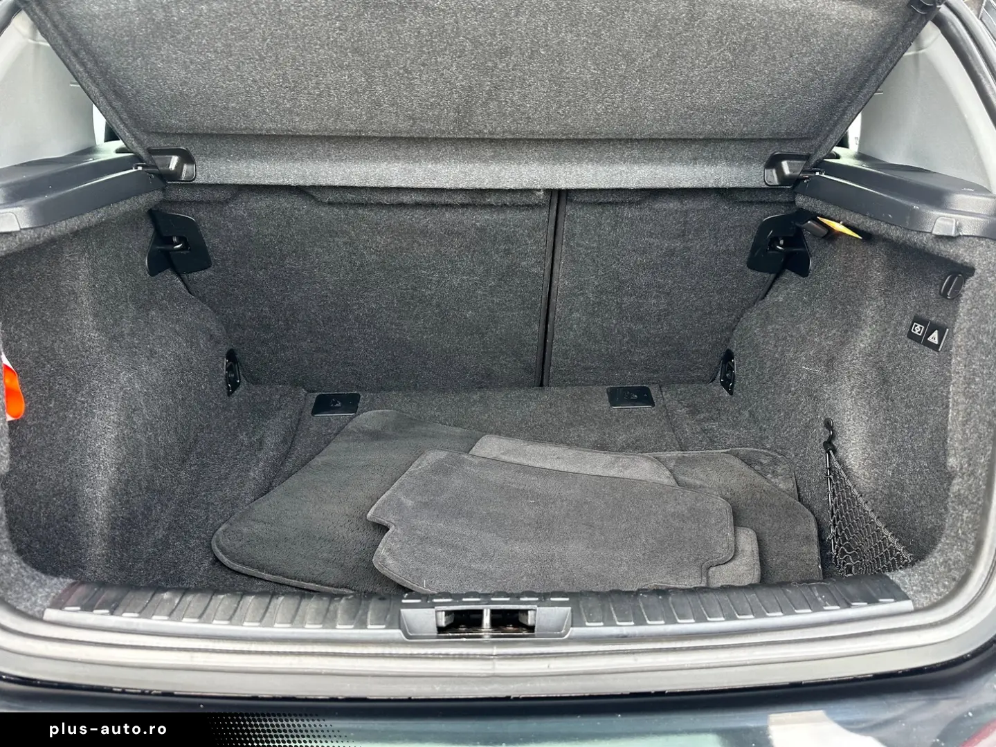 BMW Seria 1 2011 AUTOMAT 2.0d EURO 5