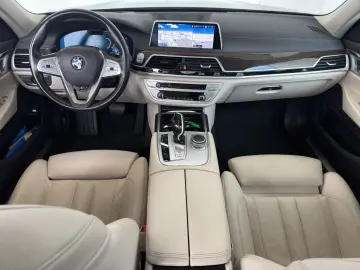BMW 745Le Navi.Laser.HuD.ACC.360 .Gestik.Pano.SofClo