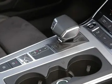 AUDI A6 Lim 50 TFSI e Q S line 20  PANO 360  MATRIX