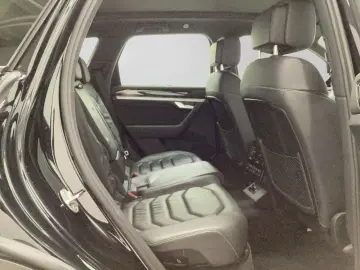 VW Touareg 3.0 TDI 4M PANO KAMERA LEDER