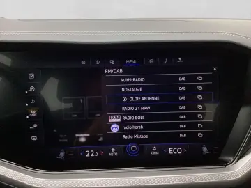 VW Touareg 3.0 TDI 4M PANO KAMERA LEDER