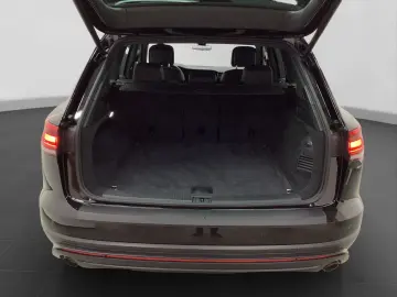 VW Touareg 3.0 TDI 4M PANO KAMERA LEDER