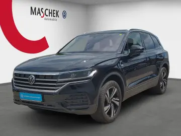 VW Touareg 4Motion 3.0 TDI AHK Pano ACC PDC VC DAB