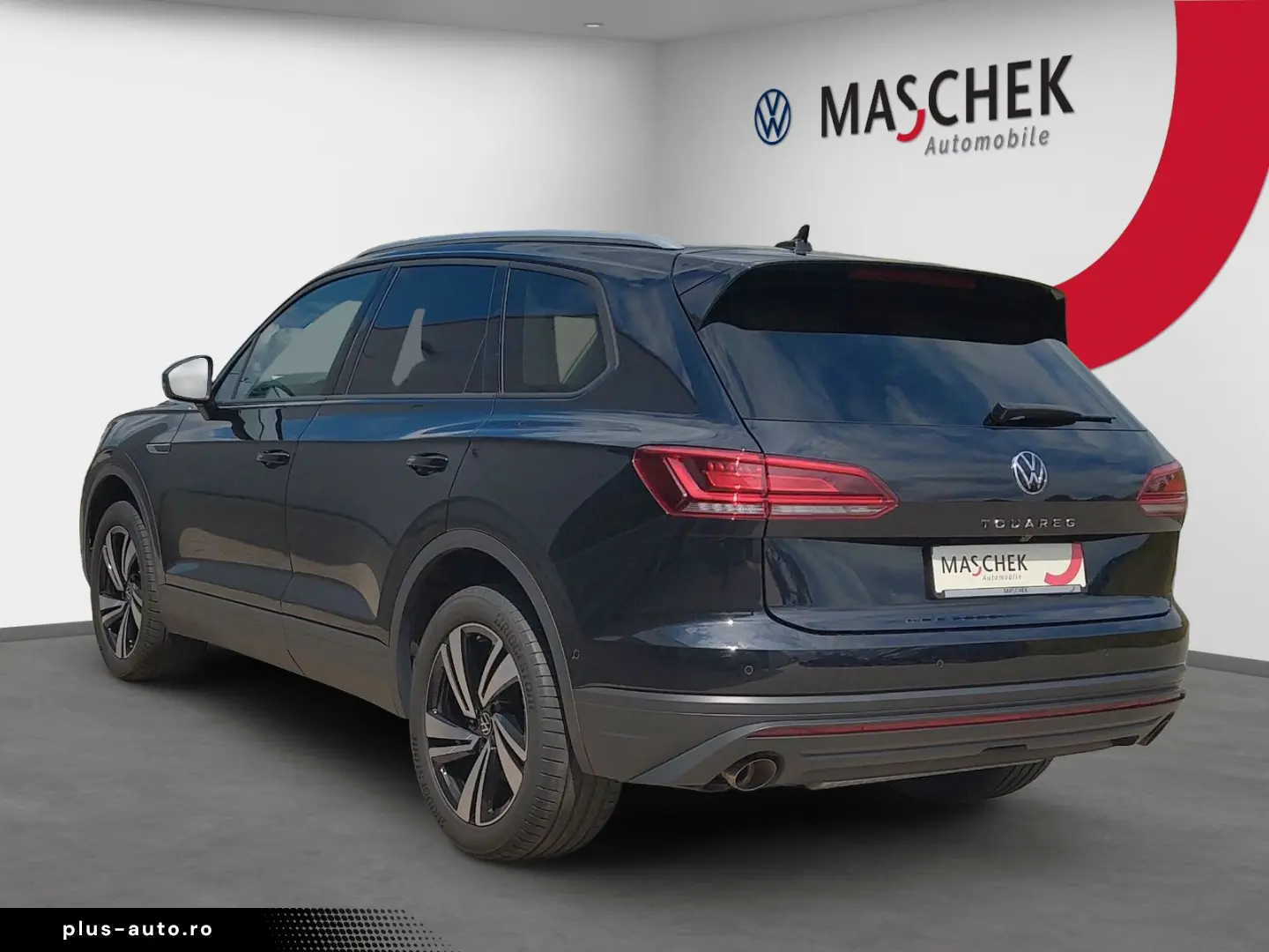 VW Touareg 4Motion 3.0 TDI AHK Pano ACC PDC VC DAB