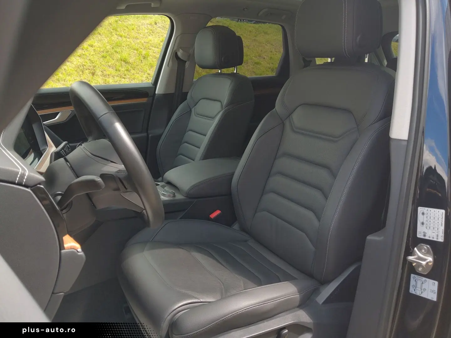 VW Touareg 4Motion 3.0 TDI AHK Pano ACC PDC VC DAB