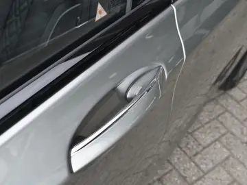 BMW 745 7-serie 745e High Executive