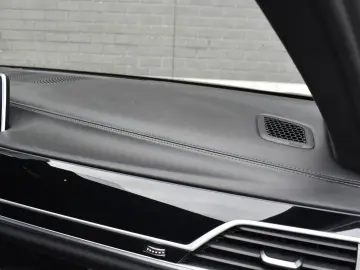 BMW 745 7-serie 745e High Executive