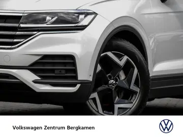 VW Touareg V6 NEUES MODELL AHK CAM ACC LM19 NAVI