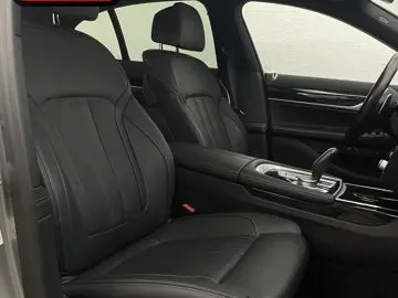 BMW 730 d xDrive M SPORT GSD LASER MASSAGE SOFT H K