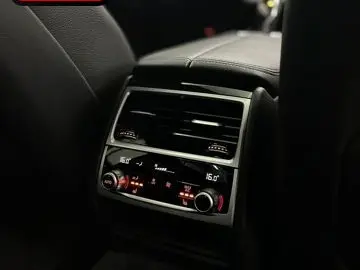 BMW 730 d xDrive M SPORT GSD LASER MASSAGE SOFT H K