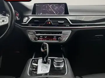 BMW 730 d xDrive M SPORT GSD LASER MASSAGE SOFT H K