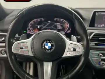 BMW 730 d xDrive M SPORT GSD LASER MASSAGE SOFT H K