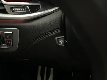 BMW 730 d xDrive M SPORT GSD LASER MASSAGE SOFT H K