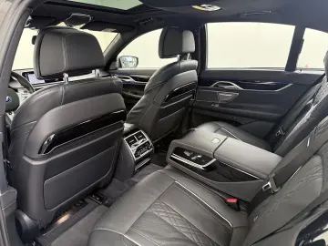 BMW 745 7-serie 745e High Executive M Pakket Schiebe