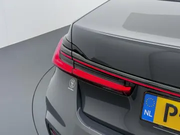 BMW 745 7-serie 745e High Executive M Pakket Schiebe